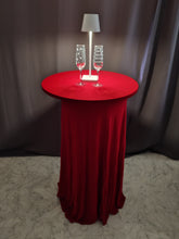 Charger l&#39;image dans la galerie, Gabalitains: nappe poseur mange debout skirt jupe rouge foncé
